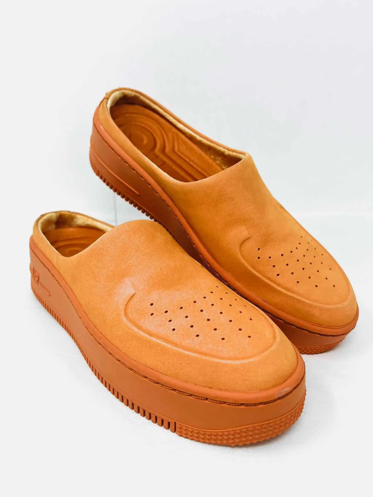 Nike Größe 8 Orange Pantoffeln Wildleder Schuhe Sneaker