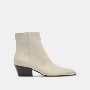 NONAH STIEFELETTEN IN ELFENBEINFARBENEM LEDER