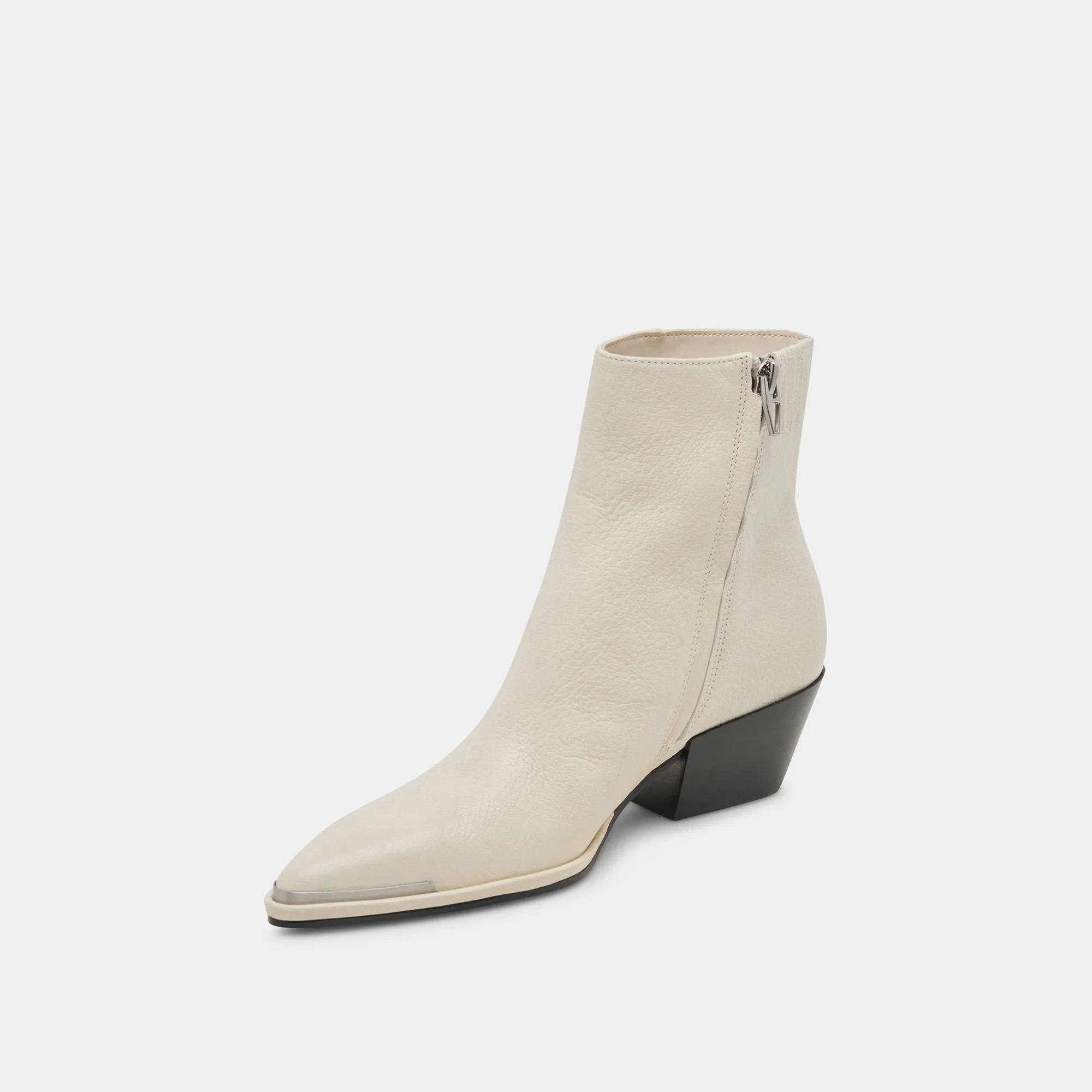 NONAH STIEFELETTEN IN ELFENBEINFARBENEM LEDER