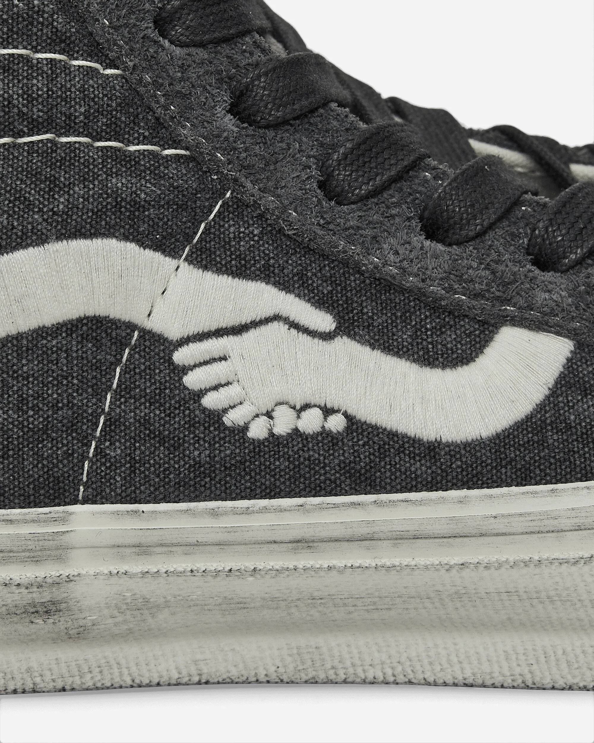 Unsere SK8-Hi Reissue 38 LX Sneakers in Rabenschwarz