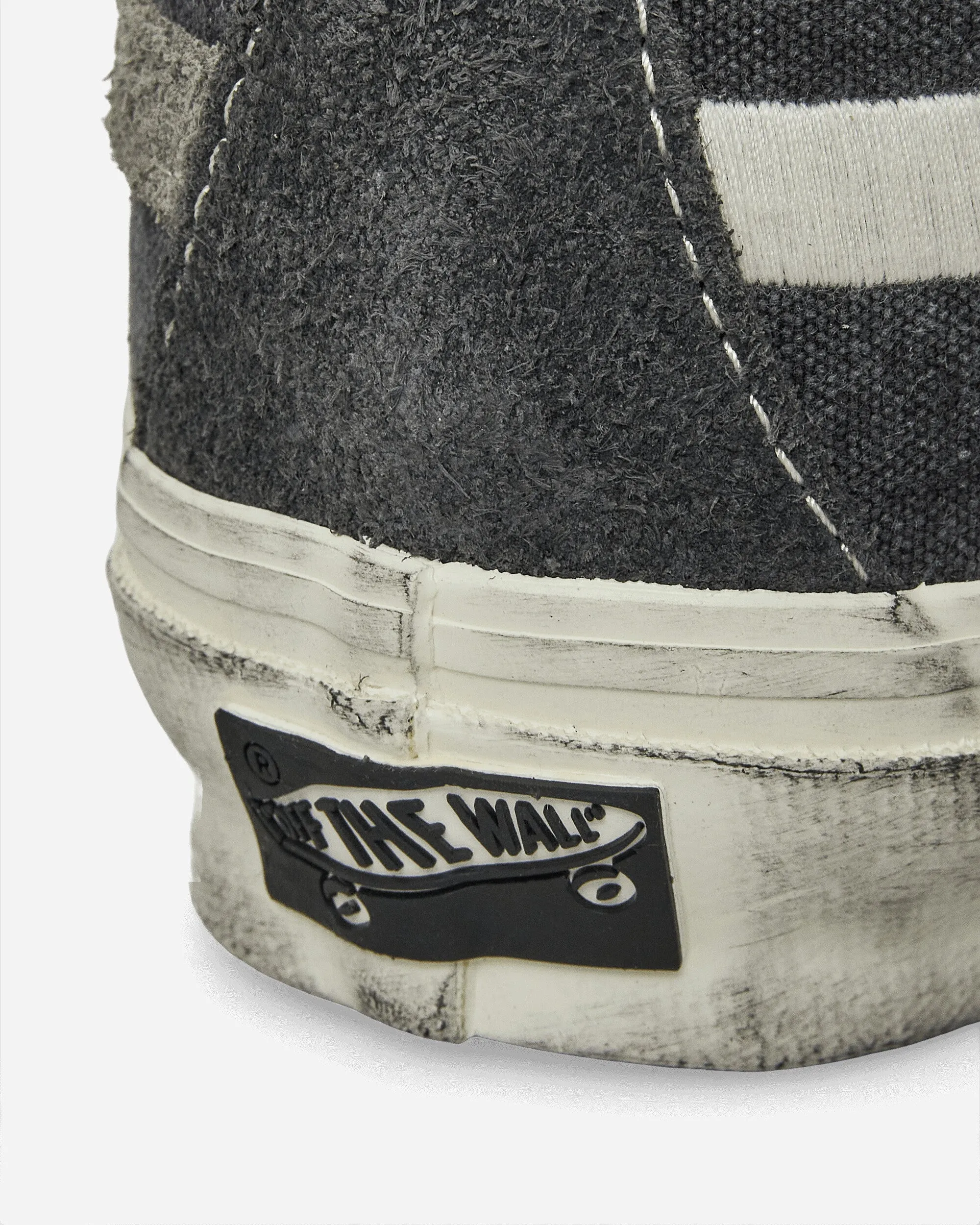 Unsere SK8-Hi Reissue 38 LX Sneakers in Rabenschwarz