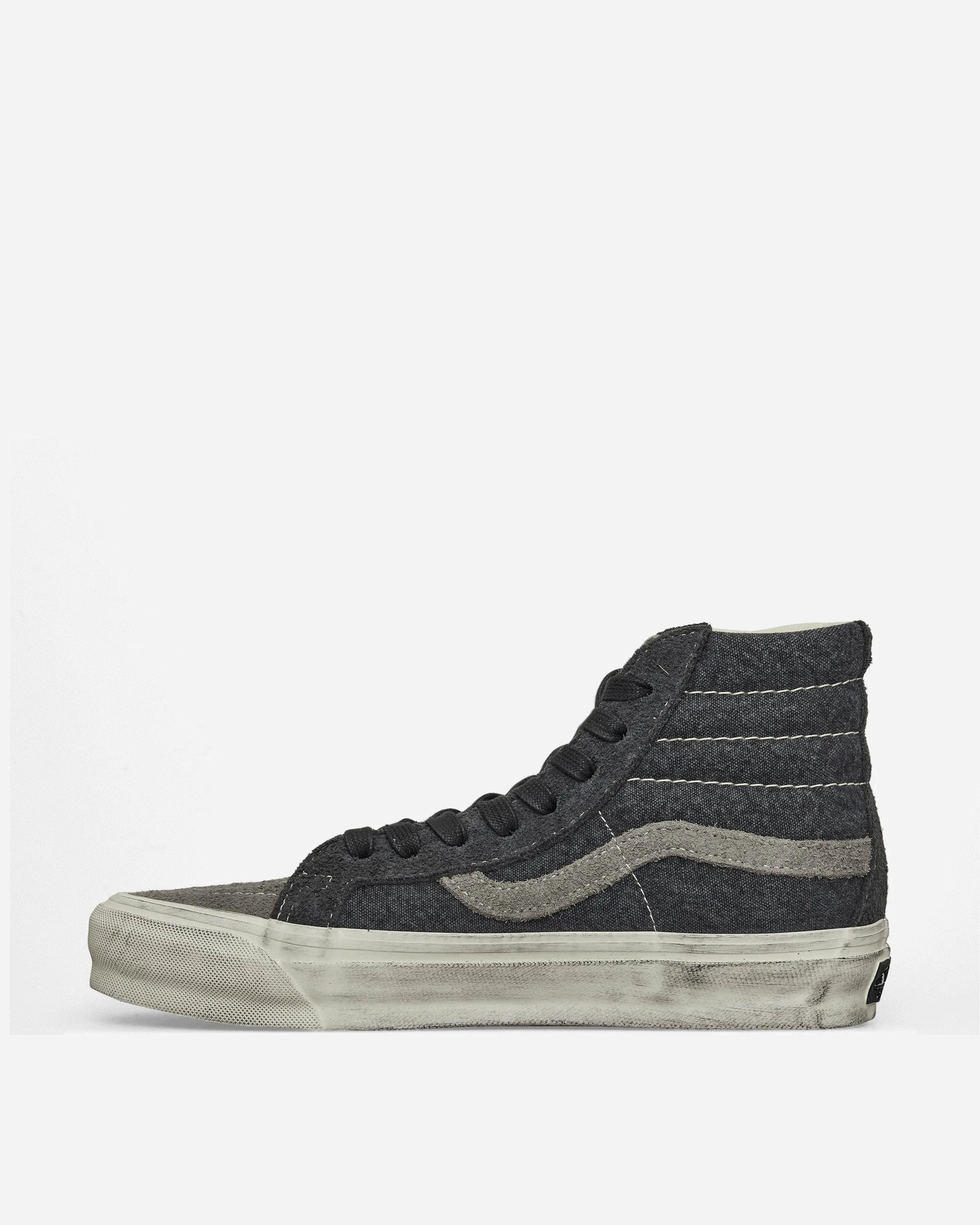 Unsere SK8-Hi Reissue 38 LX Sneakers in Rabenschwarz