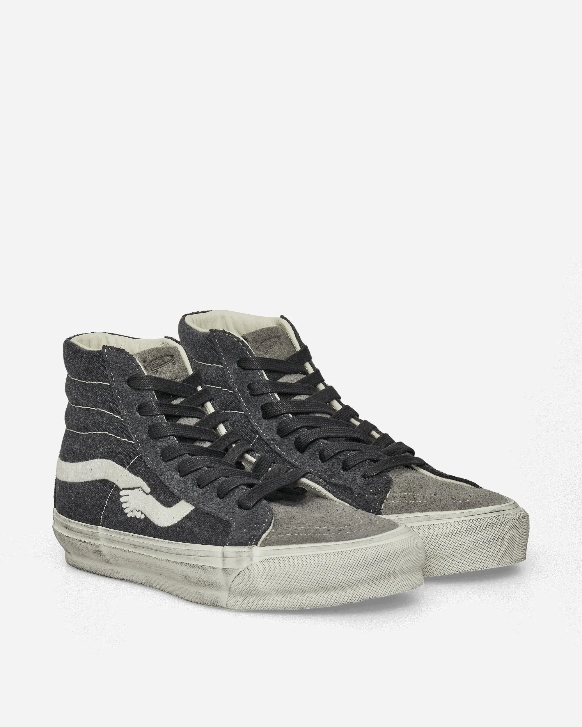 Unsere SK8-Hi Reissue 38 LX Sneakers in Rabenschwarz