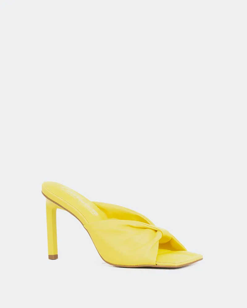 Paqueta, Gelbes Leder/Cuir Jaune