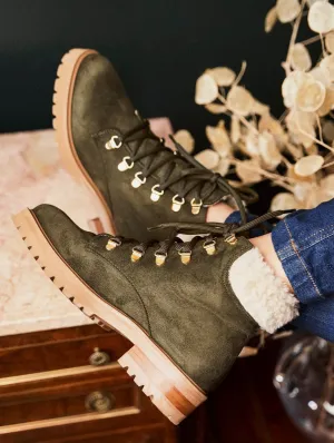 Pollux Vegan Wildleder & Vegan Pelz Stiefel | Khaki