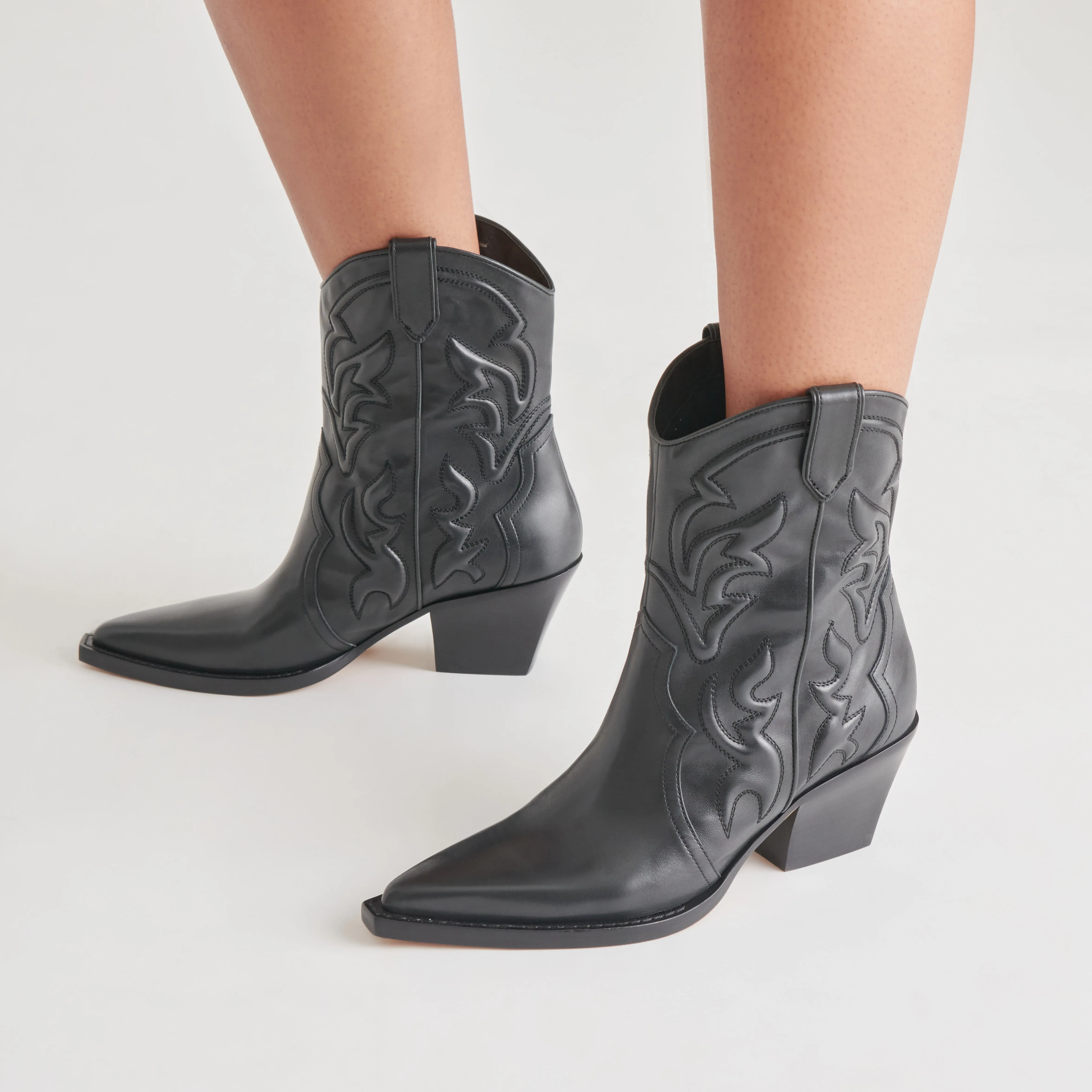 RIMONA STIEFELETTEN AUS SCHWARZEM LEDER