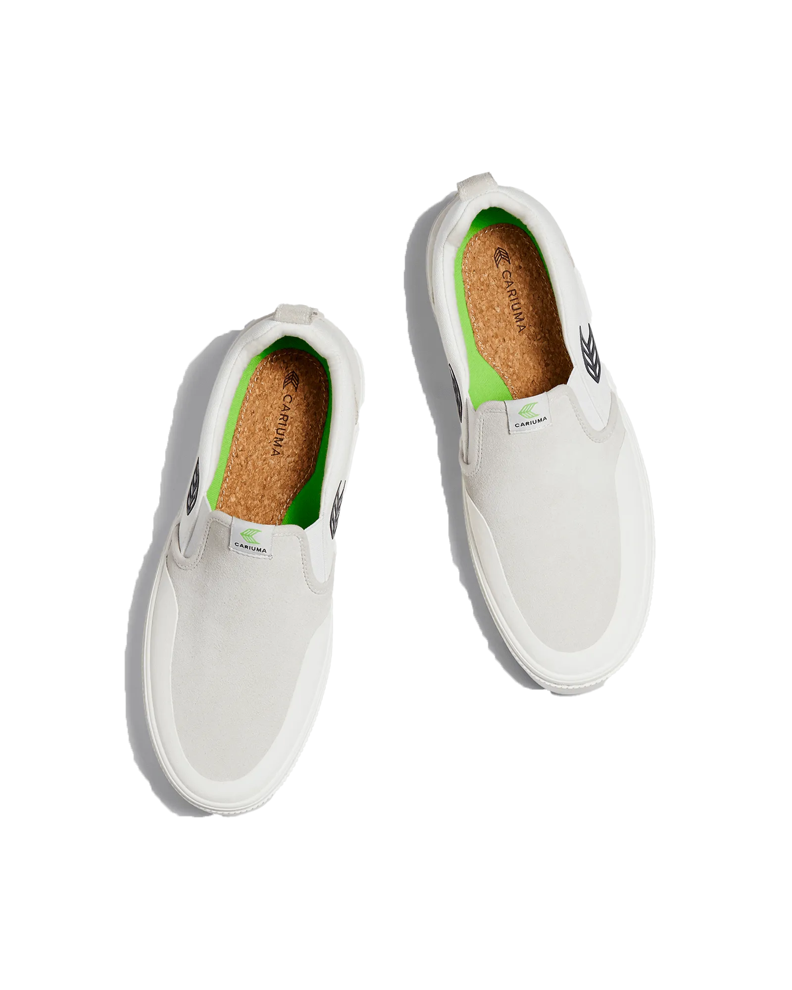 Slip On Skate Pro Schuhe in Off White & Schwarz mit Logo