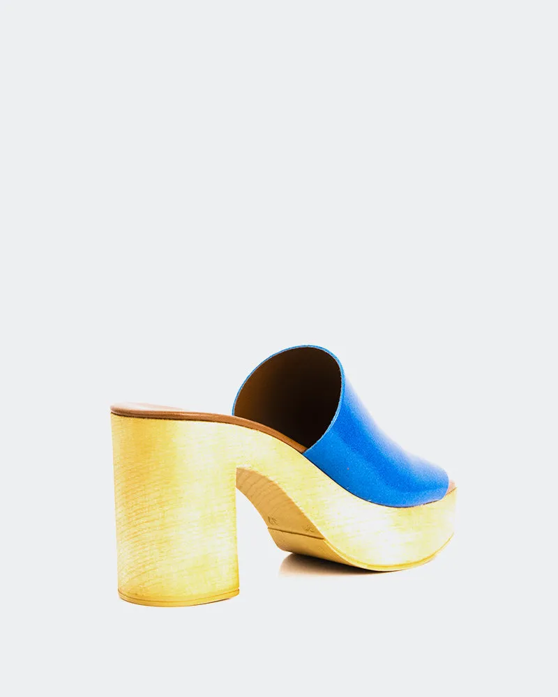 Snicker Blau Leder