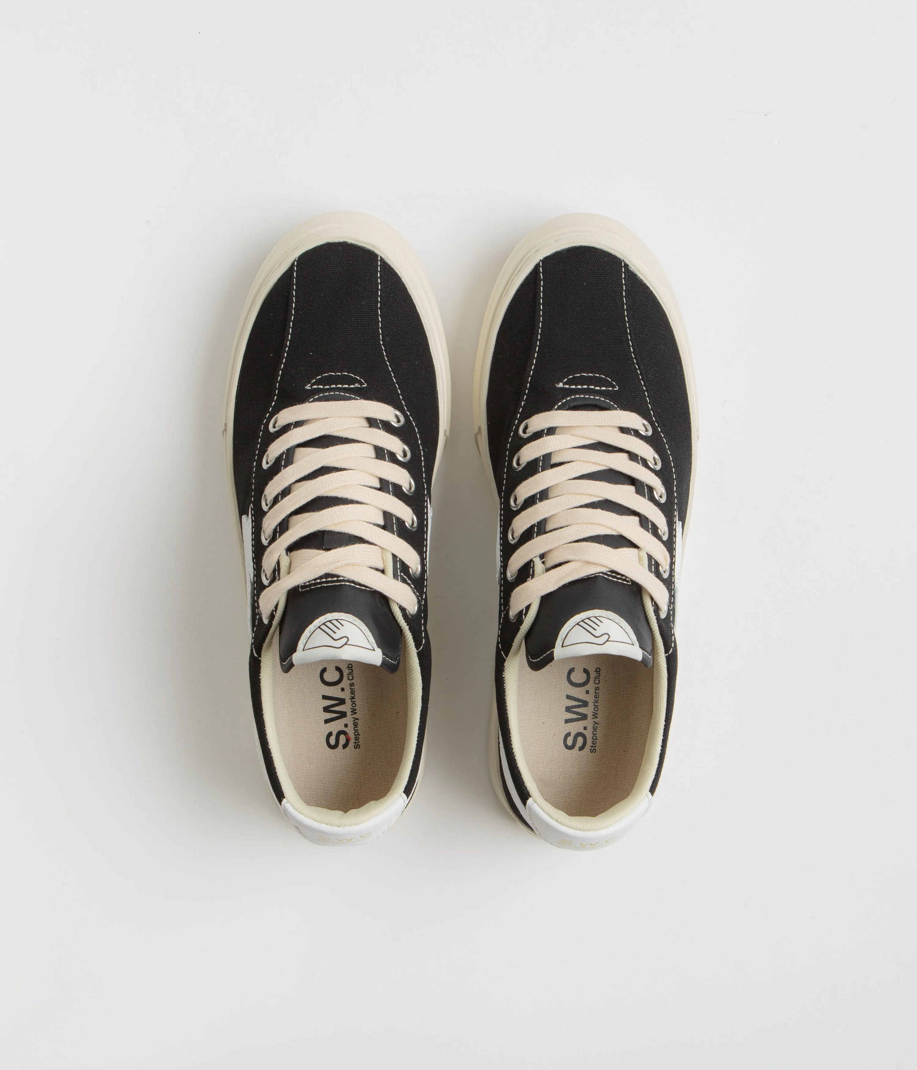 Stepney Workers Club Dellow Canvas S-Strike Cup Schuhe - Schwarz / Weiß Stepney Workers Club Schuhe