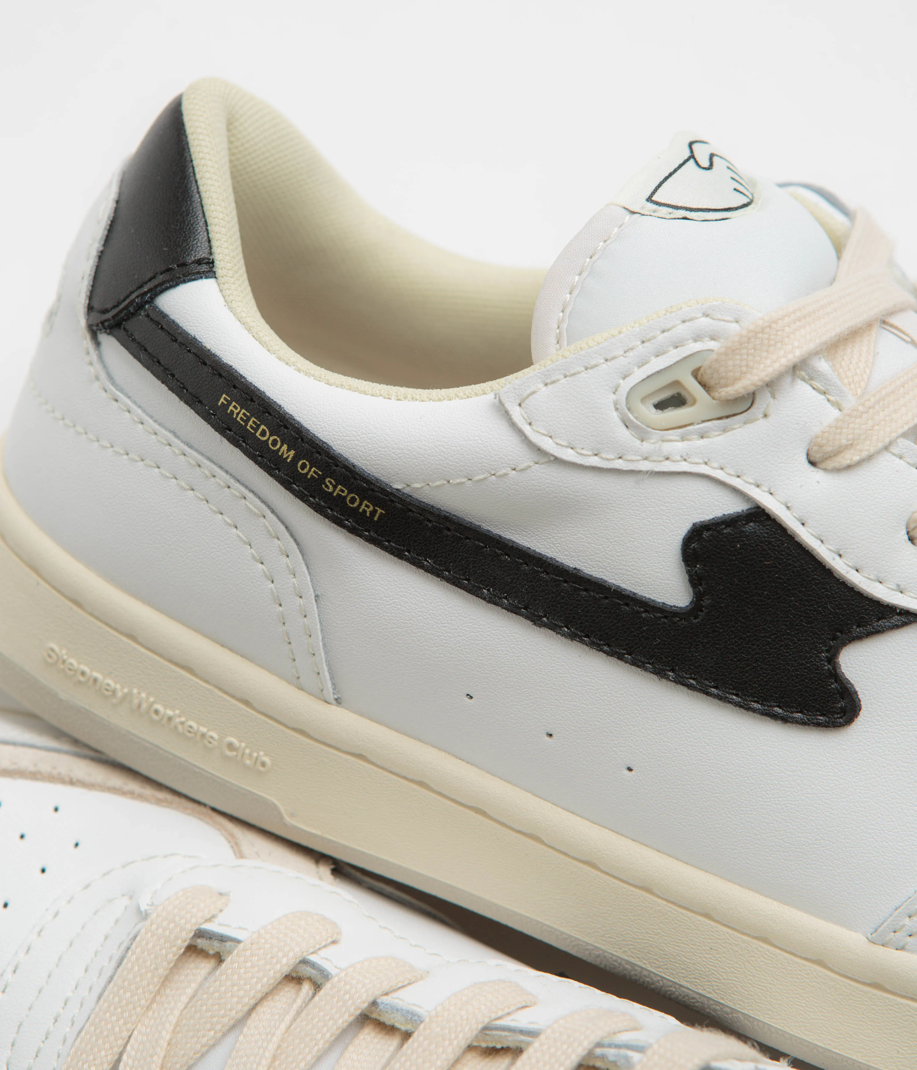 Stepney Workers Club Pro Cup 01 S-Strike Schuhe - Weiß / Schwarz Stepney Workers Club Schuhe