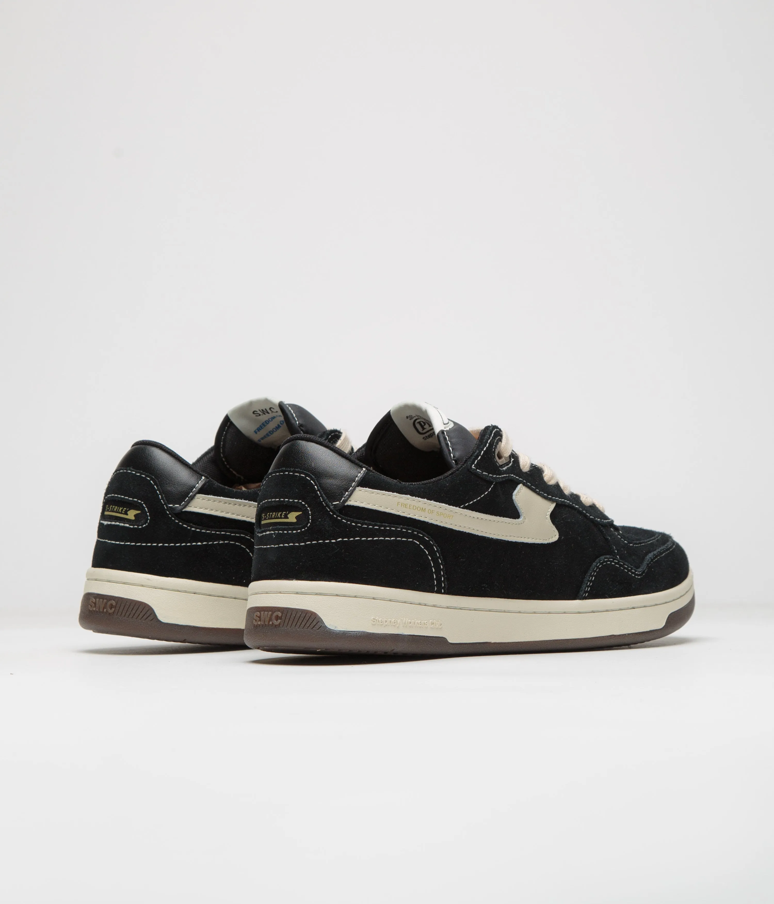 Stepney Workers Club Pro Cup 01 S-Strike Wildleder-Schuhe - Schwarz / Weiß Stepney Workers Club Schuhe