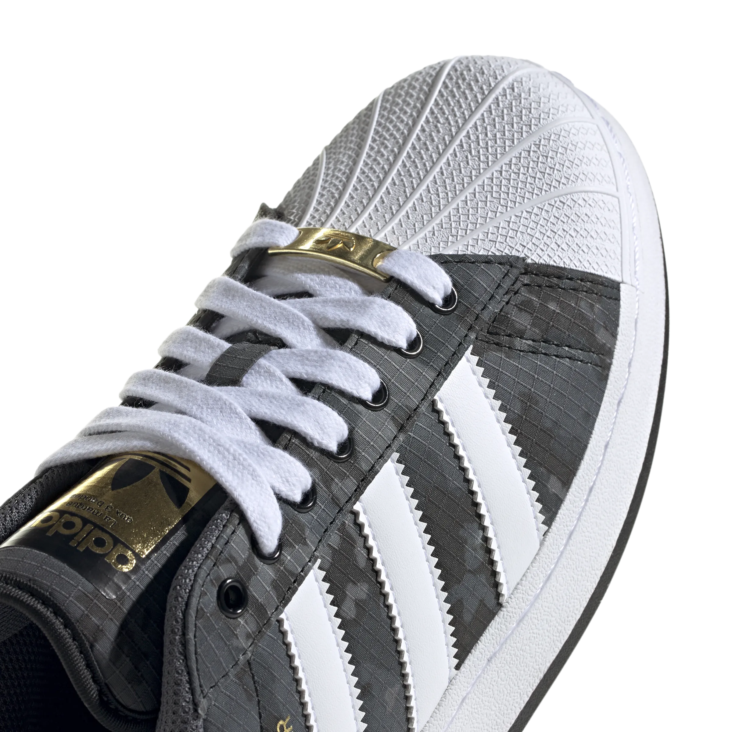 Superstar XLG 'Digi Camo Schwarz'