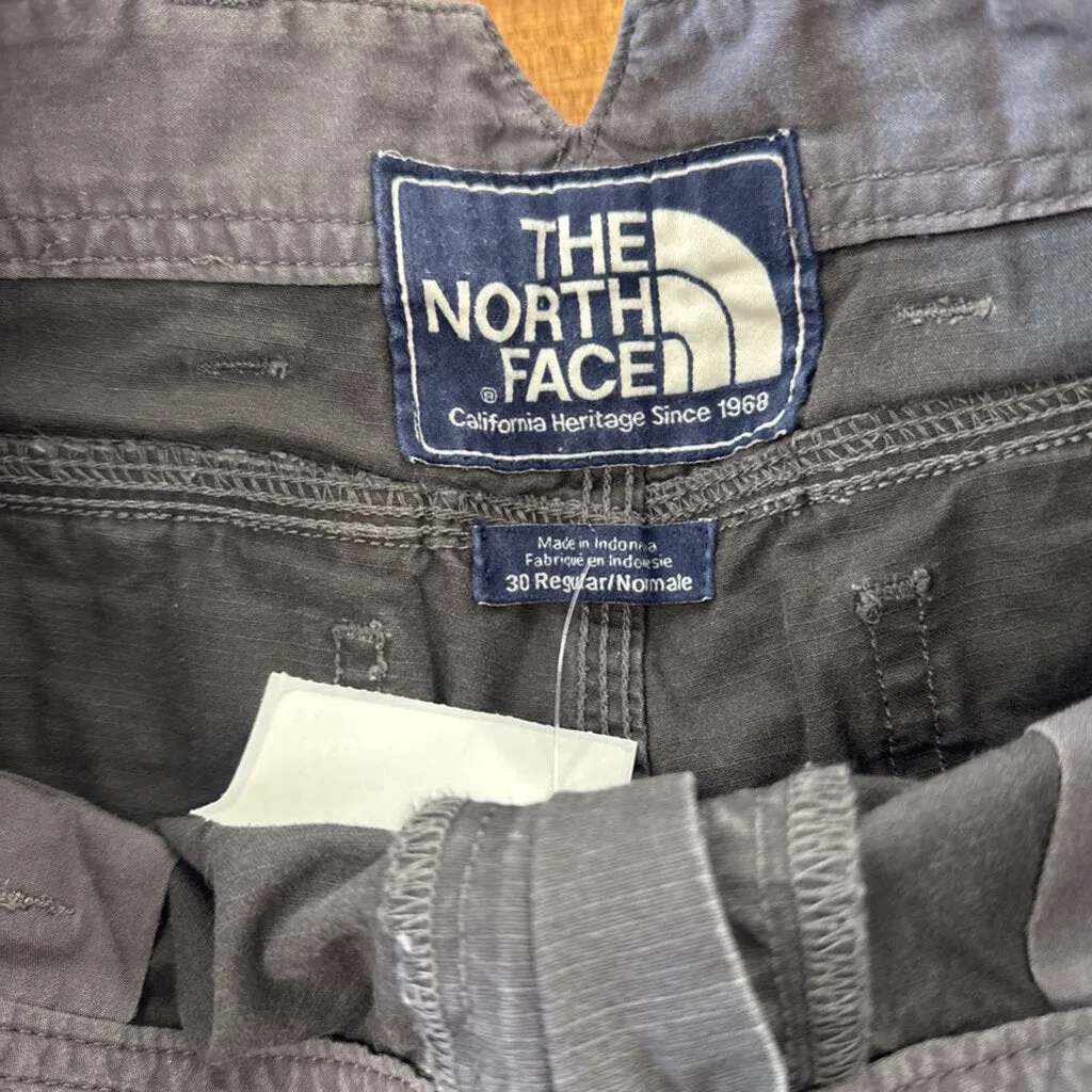 The North Face The North Face - Herren Cargo Shorts: Grau-Herren-30 Regular