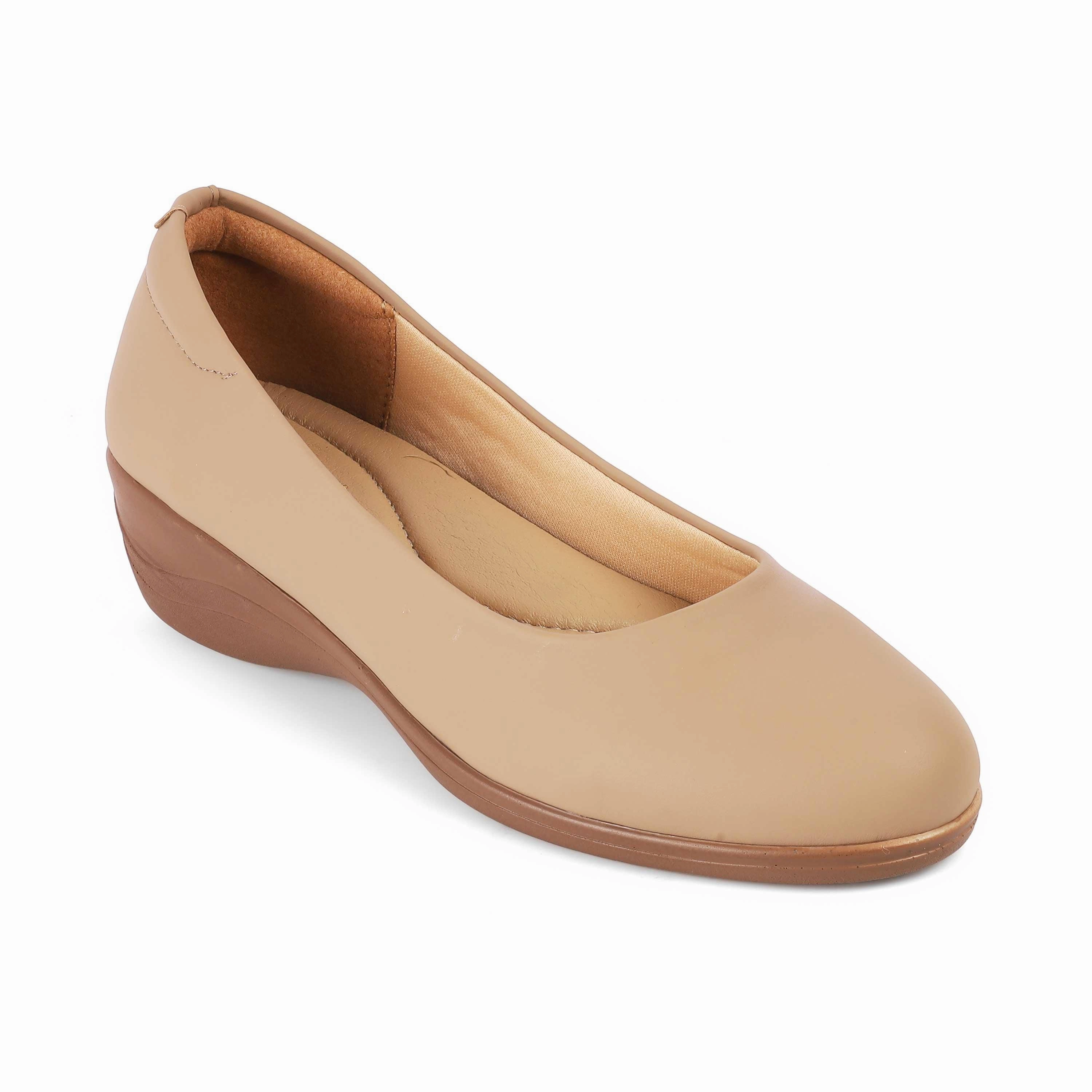 Tresmode Vallersso Camel Women's Casual Wedge Ballerinas