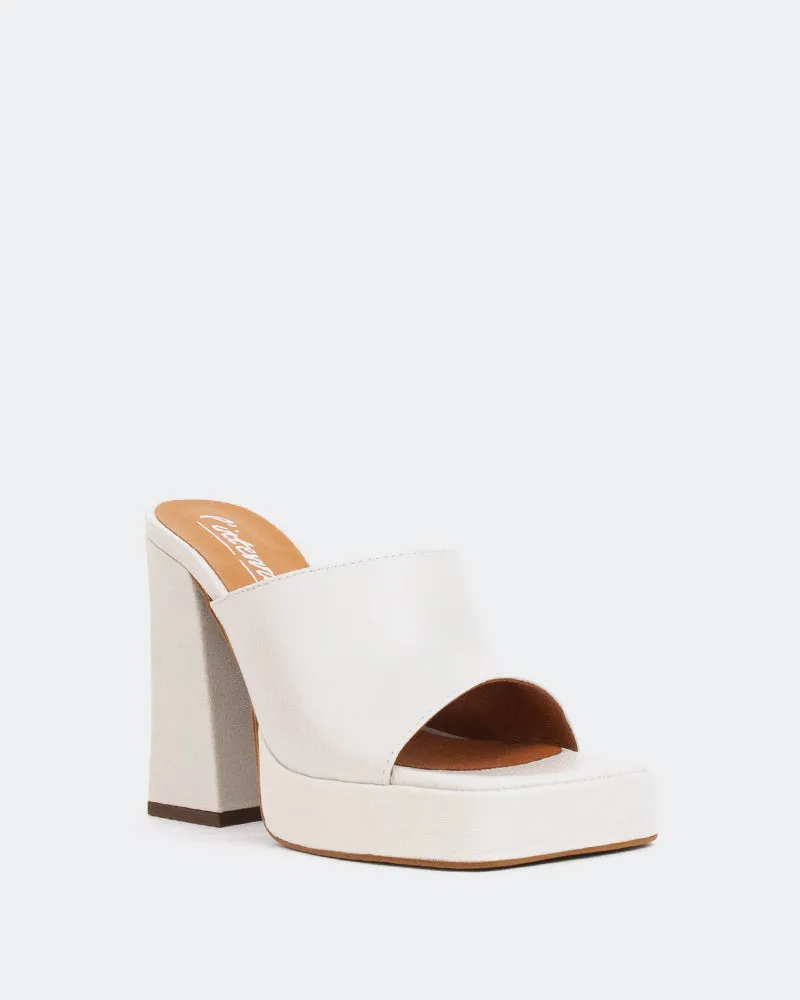 Vendome Off-White Leder
