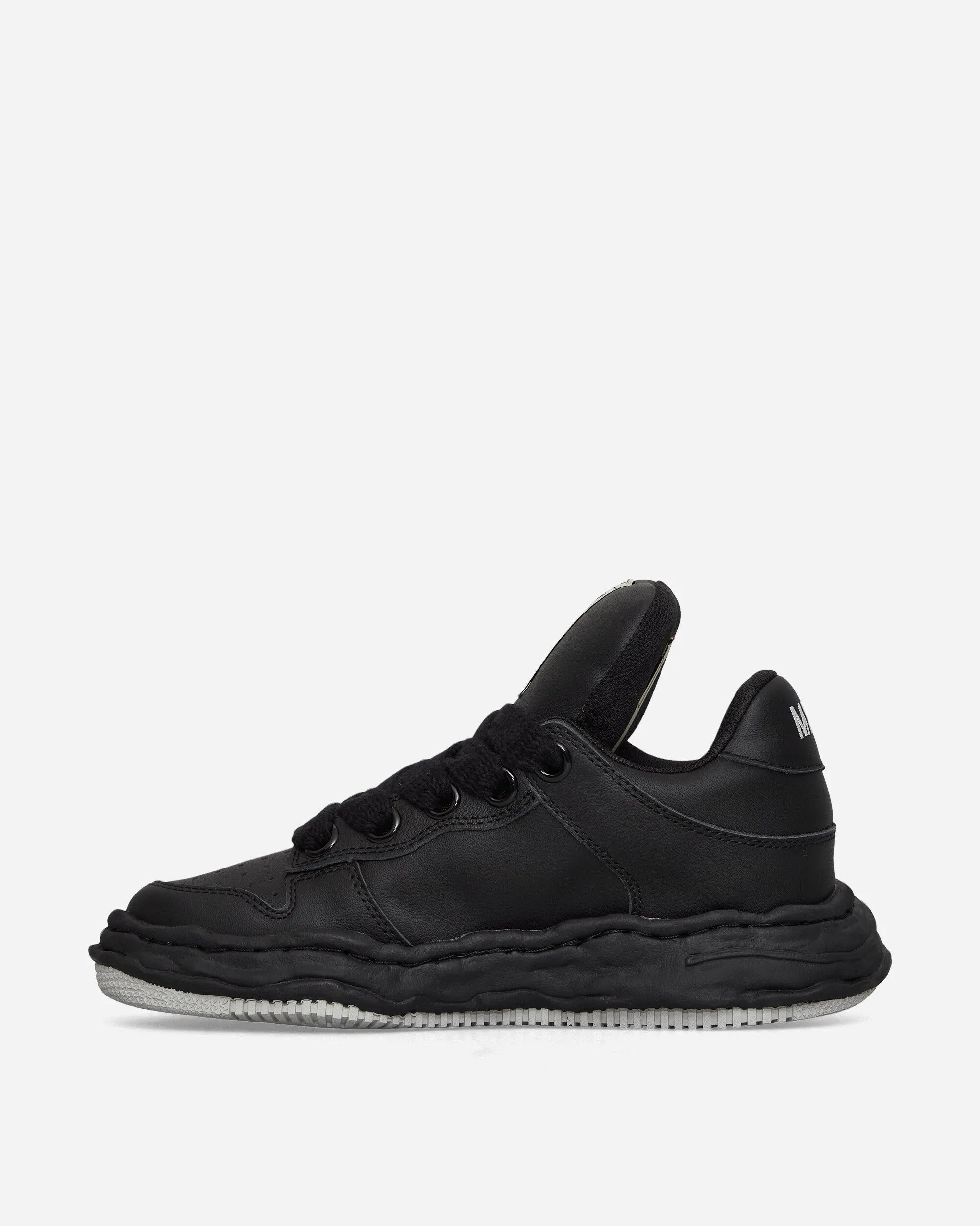 Wayne Puffer OG Sohlenleder Low Sneakers Schwarz