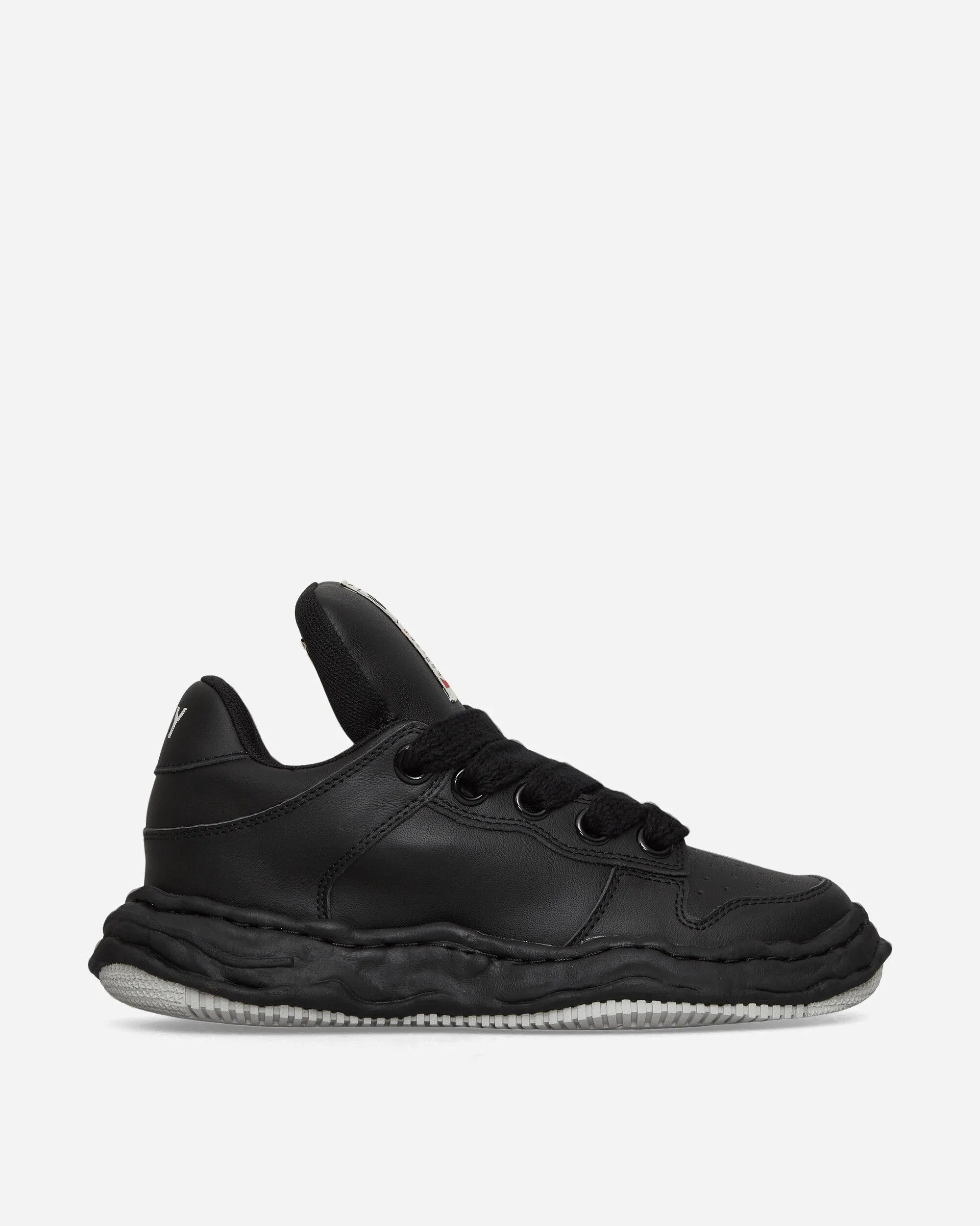 Wayne Puffer OG Sohlenleder Low Sneakers Schwarz