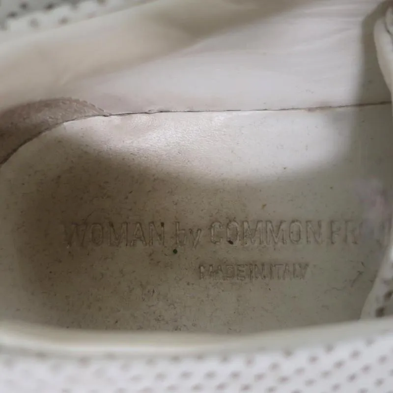 Damen Common Projects Achilles Low Sneakers Weiß Perforiertes Leder Größe 38